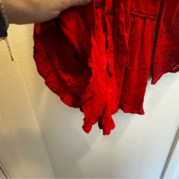 American Eagle Womens Red Front Bow Tie Bell Sleeve Romper XS Smocked Waist NWT - Picture 3 of 13